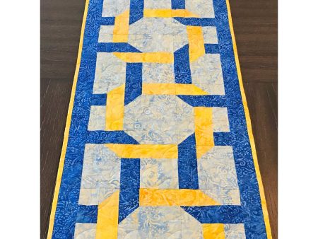 Woven Squares Table Runner CCQ-073e - Downloadable Pattern Sale